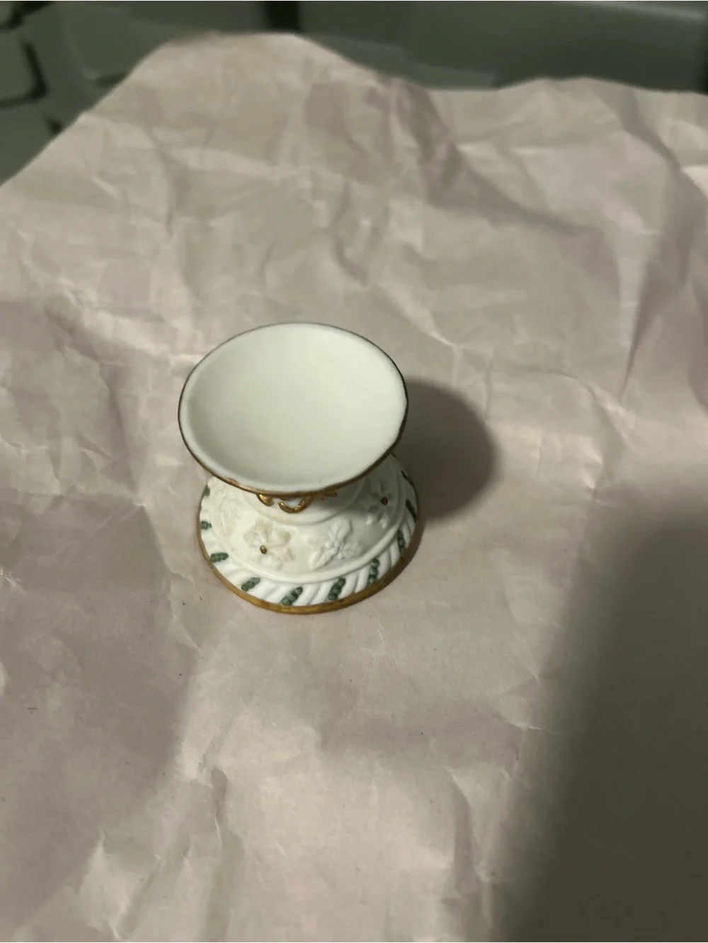 Lenox White Egg Accent with Red Floral Medallions and Gold Trim